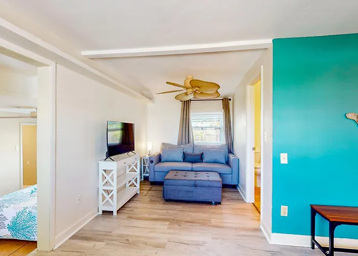 Bayfront Bliss Retreat